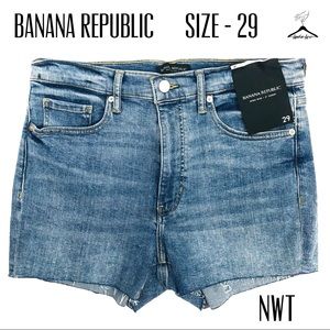 Banana Republic Light Blue Distressed Jean Short